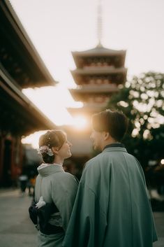 Kimono Engagement Photo, Kyoto Couple Photoshoot, Kimono Couple Photoshoot, Japanese Wedding Photoshoot, Japanese Couple Photography, Tema Prewedding