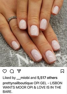 Gel Nails Ideas Short Neutral Fall, Honeymoon Nails Short, Short Acrylic Nails Bubble Bath, Oyster Pearl Nails, Dip Nails Neutral, Short Manicured Nails, Bubble Bath Nails, Natural Nails Manicure, Opi Gel Nails