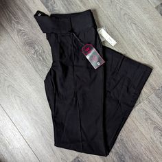 Black Comfy Dress Pants From No Boundaries. Juniors Size L (11-13). Bnwt Comes From A Smoke & Pet Free Home. Comfy Dresses, Black Trousers, Jumpsuit Trousers, Black Jumpsuit, Dress Pants, Pant Jumpsuit, Pants For Women, Trousers, Pants