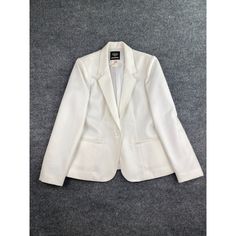 Vintage Pant-Her Blazer Women's 9/10 White Button Up Usa Made Polyester Nwot New Without Tags. Great Condition. No Stains Tears Or Rips. See Images. Ships Usps Within 24 Hours Monday-Friday. Classic Spring Blazer With Buttons, Spring Blazer With Button Closure And Flat Front, Spring Blazer With Button Closure, Tailored Spring Blazer With Snap Buttons, Classic Spring Blazer With Snap Buttons, Single Breasted Flat Front Blazer, White Blazer With Button Cuffs For Work, White Blazer With Snap Buttons For Work, White Single-breasted Career Outerwear