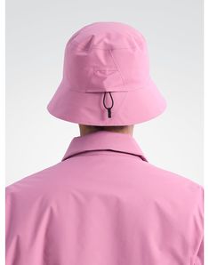 A waterproof GORE-TEX 3 layer C-KNIT™ bucket hat. Waterproof Outdoor Bucket Hat, Functional Waterproof Wide Brim Bucket Hat, Waterproof Wide Brim Bucket Hat, Functional Waterproof Bucket Hat, Solid Wide Brim Waterproof Bucket Hat, Solid Waterproof Bucket Hat, Waterproof Bucket Hat With Curved Brim, Waterproof Bucket Hat For Winter, Winter Waterproof Bucket Hat