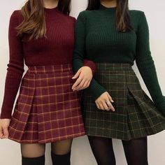 Matching Outfits For 3 Friends, Heather Duke Inspired Outfits, Christmas Matching Outfits, Harry Potter Kostüm, Gryffindor Outfit, Heather Duke, Slytherin Outfit, Slytherin Fashion, Stile Harry Potter