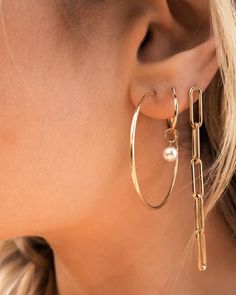 QUINN HOOP EARRINGS Small Bead Bracelet, Gold Vermeil Jewelry, Gold Bond, Dope Jewelry, Link Earrings, Jewelry Studio, Sell Gold, Vermeil Jewelry, Link Up