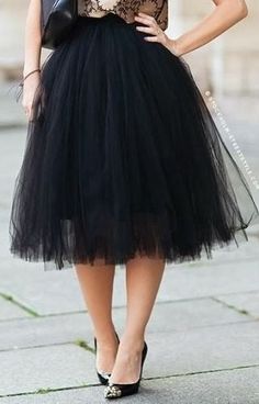 Tulle Outfit, Tulle Mini Skirt, Fashion Over 50 Fifty Not Frumpy, Estilo Indie, Trendy Skirts