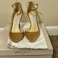 Jimmy Choo Lucy 100 Mm Suede In Hazel Size 39.5. Nwb And Dust Bag Luxury Court Shoes With Wrapped Heel And Round Toe, Luxury Court Shoes With Wrapped Heel, Jimmy Choo Shoes, Jimmy Choo, Shoes Women Heels, Dust Bag, Shoes Heels, The 100, Women Shoes