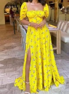 VALERIA DRESS - Yellow / XL Picnic Dress Outfits Summer, Elegant Clothes, Chique Outfits, Looks Party, Chic Type, Yellow Print, Hottest Fashion Trends, Yellow Fashion