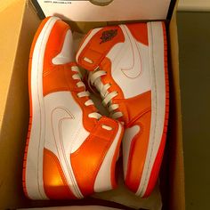 Nib Jordan 1 Mid Se Metallic Orange Size 8 Mens/ 9.5 Womens. Worn Once See All Pics. Minor Wear On Sole And Inside Shoe On Heal. These Look Perect On The Exterior!! All Sales Final!!! Jordan Orange, Orange Jordan, Metallic Orange, Mid Top Shoes, Air Jordan 1 Mid Se, Inside Shoes, Jordan 1s, Orange Shoes, Womens Jordans