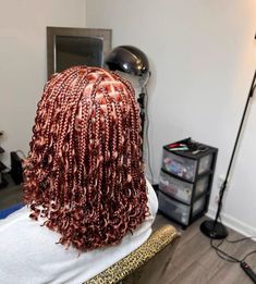 Bob Boho Knotless Braids, Boho Knotless Braids Bob, Braided Hairstyles For Sports, Short Boho Knotless Braids, Bob Knotless Braids, Spring Red Hair, Hairstyles For Sports, Spring Red Hair Color