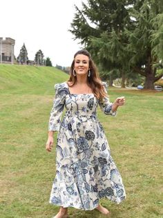 Montauk Blue Floral Puff Sleeve Maxi Dress  | Confête Blue And White Floral Dress, Puff Sleeve Maxi Dress, Classy Summer Outfits, Special Event Dresses, Honeymoon Outfits, Rehearsal Dinner Dresses, Party Attire, Guest Attire, Wedding Attire Guest