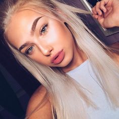 Grey Wig, Natural Beauty Tips, Makeup Goals, Flawless Makeup, Beauty And Fashion, Love Makeup, Beautiful Makeup, All Things Beauty, Makeup Skin Care