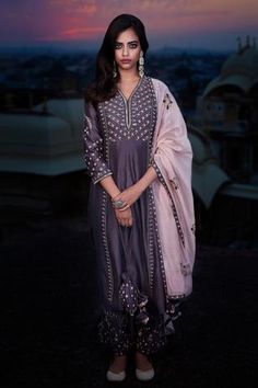 Shop for Matsya Grey Chanderi Silk Kurta Pant Set for Women Online at Aza Fashions Priyanka Singh, Chanderi Silk Suits, Silk Anarkali, Kurta Pant Set, Silk Kurta, Embroidered Pants, Silk Suit, Sharara Set, Indian Fashion Designers