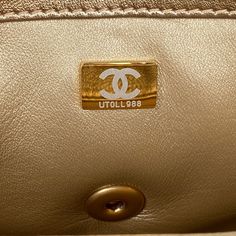 Description CC Flap Bag Small Gold Bag For Women 15cm/6in Rep 1:1 Size: 15 × 23 × 7 cm / 6 × 9 × 3 in Strass & Gold-Tone MetalGold Small Gold Includes dust bag. This product is of the best quality. Chanel Flap Bag, Gold Bag, Luxury Bag, Bag For Women, Chanel Handbags, Flap Bag, Small Bags, Fashion Handbags, Luxury Bags