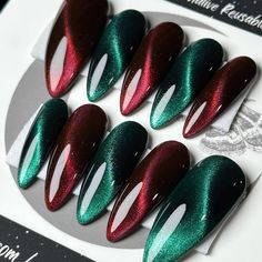 Welcome to LD Nails! 🖤 One set of 10 REUSABLE Press On Nails 🖤 🖤 Made to order in your shape & size 🖤 Christmas Cat Eye: gorgeous alternating Ruby Red and Emerald Green cat eye press on nails. Done in a classic slant effect, but can be requested with any cat eye magnet effect you see in my shop! 😍 If you’d like a different effect please leave the name in the personalization box! Purchase INCLUDES an application kit! It consists of: 🖤 detailed application & removal instructions 🖤 a sealed and sanitary mani kit (100/180 file, buffer block, cuticle pusher) 🖤 2 alcohol pads 🖤 nail tabs or glue (glue is standard, request tabs in the personalization box if you prefer them!) *Only one kit is sent per order. Extra kits and kit contents can be picked up separately Est. 2020: LD Nails speci Xmas Cat Eye Nails, Green Cat Eye Nails Christmas, Red And Green Cat Eye Nails, Christmas Cats Eye Nails, Cateye Christmas Nail, Emerald Cat Eye Nails, Cat Eye Winter Nails, Christmas Cateye Nail, Holiday Cat Eye Nails