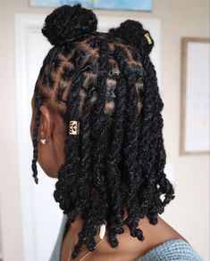 Short Dread Styles, Dreads Short Hair, Short Locs Hairstyles, Dreadlock Style, Dreadlock Styles, Dreads Styles