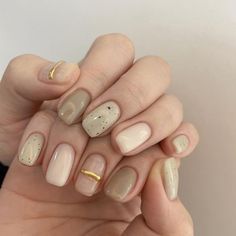 Nail Gel Ideas Classy, Japanese Gel Nail Designs, Dark Academia Nails, Asian Nails, Gel Nail Art Designs, Vintage Nails