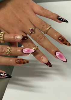 Uñas Animal Print, Nail Maintenance, Nessa Nails, Almond Acrylic Nails Designs, Rave Nails, Extra Nails, Nails And Rings, Tropical Nails, Long Nail Designs