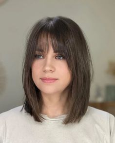 Medium Bob With Fringe, Lob Haircut With Bangs, Mid Hair, Long Bob With Bangs, Corte Bob, Bob Hairstyles With Bangs, Bob Haircut With Bangs, Long Bob Haircuts, Lob Haircut