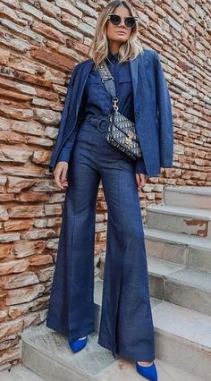 Pants Inspiration, Utah Outfits, Royal Blue Outfits, Flare Jeans Style, Skirt Inspiration, Fashion Trend Forecast