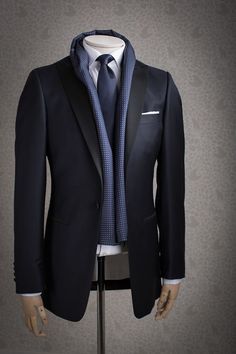 Outfits Quotes, Luxury Suit, Dinner Suit, Mens Fashion Rugged, Cooler Look