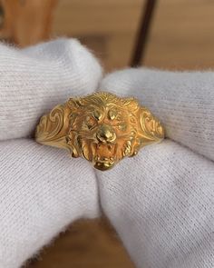 King of Beasts 18K Gold Ring – Olithica Fingers With Rings, Gents Gold Ring, Mens Gold Signet Rings, Antique Mens Rings, Gold Earrings For Men, Lion Ring