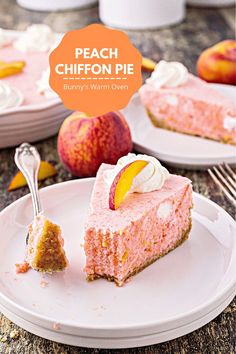 A slice of Peach Chiffon Pie on a white dessert plate. Easy Nobake Dessert, White Peach Recipes, Comfort Food Recipes Dessert, Peach Chiffon Pie, Fun Pies, Peach Recipes Dessert, Desserts Peach, Pie Peach, Light Summer Desserts