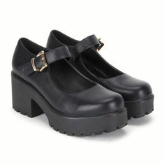 Shoes Png, Mary Jane Platform Shoes, Dr Shoes, Platform Mary Janes, Aesthetic Shoes, Chunky Platform, Pretty Shoes, Dream Shoes, Mary Jane Shoes