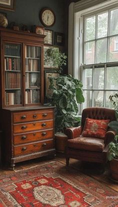 Warm Library, Warm Apartment, Cozy Eclectic, Cozy Home Office, Apartment Aesthetic, House Goals, A Living Room, Apartment Ideas