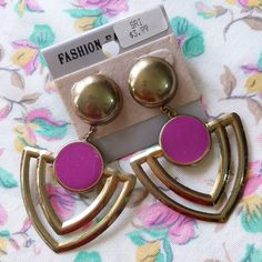 "Deadstock Large Vintage 80s 90s Purple & Metal Statement Earrings Please note that colors can vary from screen to screen, and in real life. For pierced ears. Hangs 2.5\" long About 1.25\" across Metal is gold with a darker patina Made in Korea Condition: 2  Condition Scale:  1-Immaculate Vintage Condition (Rare) 2-Unnoticeable Vintage Wear or Spots that are unphotographable 3-Small Noticable Vintage Wear or Spots, as photographed 4-A Lot of Noticable Vintage Wear or Spots, as photographed 5-Nee Affordable Purple Retro Earrings, Retro Metal Earrings For Party, Retro Metal Party Earrings, Retro Metal Drop Clip-on Earrings, 80s Earrings, Fairy Land, Vintage Wear, Pierced Ears, Fashion Fashion