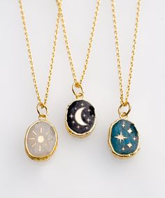 Celestial Necklace, Astrology Necklace, Zodiac Necklace, Gift For Her Witchy Business, Galaxy Jewelry, Sun And Moon Necklace, Bff Jewelry, Astrology Necklace, Space Fashion, Gold Moon Necklace, Moon Graphic, Star Necklace Gold