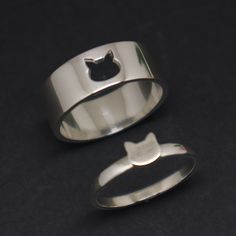 "Introducing Cat Faces Promise Ring Jewelry Set. You will get a set of 2 rings. Please convo us your sizes for both rings after purchase. Base Material: 925 Sterling Silver Men Ring Depth: 7mm Women Ring Depth: 5mm Metal Stamped: 925 Thickness: 1.5mm Ring Size: We can make from US 4 - 14. We accept half-size. Please state after order. SPECIAL ANNOUNCEMENT 1. Please visit https://www.etsy.com/shop/yhtanaff for more designs. 2. Subscribe our newsletter to receive a Coupon Code for 10% discount. \" Cheap Rings With Cat Design For Gift, Affordable Cat Design Rings For Gifts, Cheap Cute Cat Design Jewelry, Ring For Couple, Cat Rings Jewelry, Ring Cat, Couples Accessories, Couple Set, Cat Faces