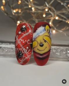 Winnie The Pooh Christmas Nails, Turkey Nails, December Nails, Winter Manicure, Beauty Nails Design, Nail Art Disney