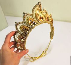 Crown Aesthetic, Beaded Crown, Tiara Headpieces, Headpiece Diy, Tiara Headband, Basic Jewelry