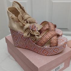 New Theodora & Callum Lobiarritz Sienna Navajo Linen Lace Up Wedge Platform Sandals 9.5 . New. I Have Many More Size 9 And 9.5 Shoes And Boots. Pink Platform Wedge Sandals For Vacation, Pink Wedge Sandals For Vacation, Pink Wedge Sandals With Heel Strap, Blush Leather Sandals For Summer, Pink Wedge Heels For Vacation, Pink Wedge Sandals With Ankle Strap And Heel Strap, Pink Leather Platform Wedge Sandals, Pink Wedge Sandals With Ankle And Heel Straps, Pink Platform Wedge Sandals With Closed Toe