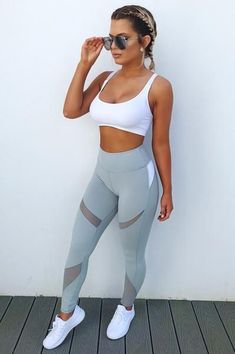 PREORDER: Making Progress Sports Bra: White Athletic Closet, Lift Weights, Crop Top And Leggings, Workout Outfits, Leggings Women