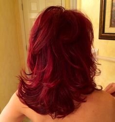 Deep Red Layered Hair, Red Hair Layers Short, Haircuts With Red Hair, Cool Hairstyles For Layered Hair, Dark Red Hair Face Claim, Dyed Hair Full Head, Deep Vibrant Red Hair, Red Hair Shoulder Length Layered, Aesthetic Dark Red Hair