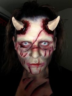 A Demonic Possession #rwmakeupartist #mua #makeupartist #brisbanemakeupartist… Zombie Gore Makeup, Horror Prosthetics, Scary Devil Makeup, Sfx Gore Makeup, Sfx Prosthetics, Scary Demon, Demon Makeup, Queen Of Hearts Makeup, Demonic Possession