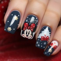 Minnie Christmas Nails, Christmas Nail Art For Short Nails, Disney Christmas Nails Acrylic, Disney New Years Nails, Disney Xmas Nails, Disney Nails Christmas, Mickey Christmas Nails