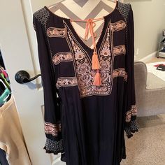 Never Worn, Perfect Condition, Size Small Black Long Sleeve Boho Dress For Summer, Casual Black Long Sleeve Boho Dress, Black Long Sleeve Boho Dress For Beach, Free People Long Sleeve, Free People Black, Free People Dresses, Sleeve Dress, Free People, Black Pink