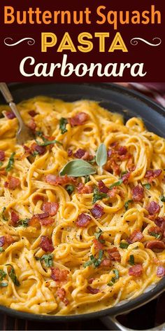 a pan filled with pasta and topped with bacon