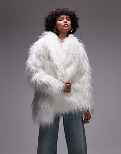 Frakker og jakker fra Topshop Det her er Topshop Opslået krave Lange ærmer Longline-model Regular fit Fur Long Coat, Mongolian Fur, Modest Fashion Winter, Christmas Jumper Dress, Jumpsuit Party, Leather Dresses, Maxi Dress Trend, Black Friday Shopping, Plus Size Jeans