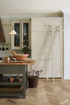 the kitchen is clean and ready to be used for cooking or baking, as well as other things