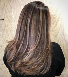 Haircut For Long Hair With Layers Wavy, Layered Thick Hair, Thick Wavy Hair, Bob Hairstyles For Thick, Balayage Blonde, Long Layered Haircuts, Layered Haircut, Haircut For Thick Hair, Long Layered Hair