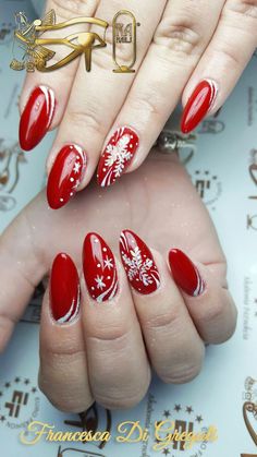 Happy Christmas - Nailstyle Holiday Winter Nails, Winter Nails Art Designs, Winter Nails Art, Valentines Nail Art Designs, Xmas Nail Art, Valentine Nail Art, Cute Christmas Nails, Christmas Gel Nails