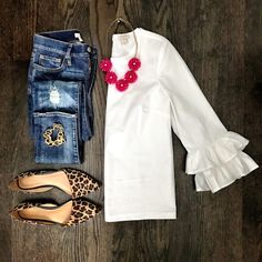 Leopard Flats Outfits, White Ruffle Sleeve Top, Outfit 2020, Leopard Print Shoes, Flats Outfit, Transition Outfits, Print Shoes, Looks Style, School Outfit