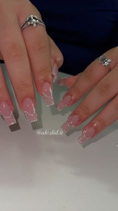 Nails With Ring Finger Design, Mean Girls Nails, I Love Pink, Retro Nails, Basic Nails, Classy Acrylic Nails, Short Acrylic Nails Designs