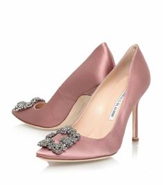 Manolo Blahnik White, Trendy High Heels, Expensive Shoes, Embroidery Shoes, Fancy Shoes, Accessories Luxury