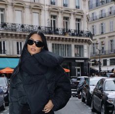 Teaira Walker, Paris Trip Outfits, Feed Ig, Modest Fits, Trip Outfits, Classy Aesthetic, Dark Night