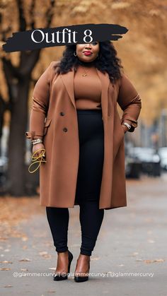 Inspirate en estos lindos outfits otoñales ❤️ creados especialmente para chicas curvy #modafemenina #chicascurvy #outfits #outfitsotoño #otoño Plus Size Office Casual Outfits, Curvy Work Outfits Women, Curvy Winter Outfits Plus Size, Plus Size Chic Outfits Classy, Plus Size Office Outfits Business Casual, Curvy Outfits Autumn, Plus Size Classy Outfits, Winter Outfits Plus Size, Classy Plus Size Outfits