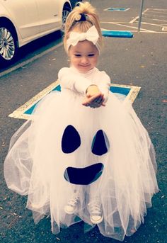 Easy Kids Costumes, Halloween Infantil, Ghost Halloween Costume, Baby Kostüm, Diy Costumes Kids, Ghost Costume, Diy Toddler, Toddler Halloween Costumes