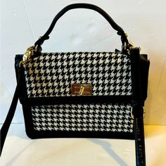 Street Level Houndstooth Bag With Detachable And Adjustable Cross Body Strap. Never Used. Box Stored. Tags Still On Bag. Great For Fall And Winter And Holiday Parties. Excellent Condition. Approximate Measurements H 8” W 11” D 3”. Smoke Free Home Daily Use Shoulder Bag With Houndstooth Pattern For Fall, Fall Black Shoulder Bag With Houndstooth Pattern, Chic Houndstooth Pattern Bags For Everyday Use, Chic Houndstooth Shoulder Bag For Daily Use, Chic Everyday Houndstooth Pattern Bag, Chic Everyday Houndstooth Bag, Chic Houndstooth Everyday Bag, Chic Fall Bag With Houndstooth Pattern, White Satchel For Fall